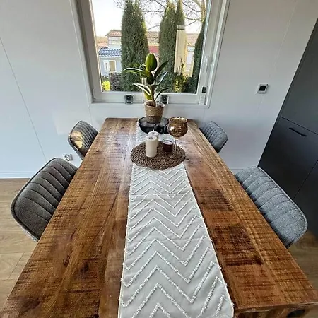 Wiesenblick & Sauna & Wlan Haus 1 *